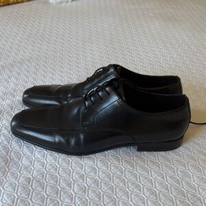 Kenneth Cole Classic Black Oxfords